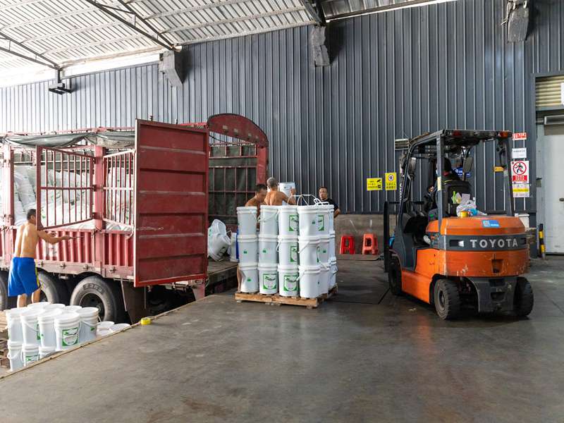 叉车安全十不准 / 仓库安全标语